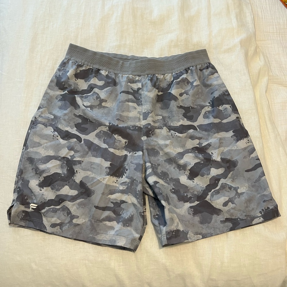 Fabletics camouflage shorts - unlined- large